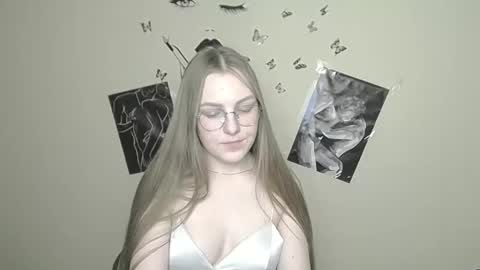 raspberry0101 online show from January 31, 2:26 am