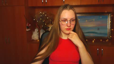 raspberry0101 online show from February 26, 4:45 pm