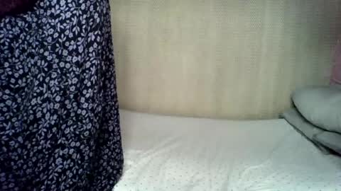 Snapshot of rasta_berry chatting on July 9, 8:07 am rasta online show from July 9, 8:07 am