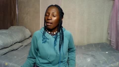 Snapshot of rasta_berry chatting on July 18, 4:11 pm rasta online show from July 18, 4:11 pm