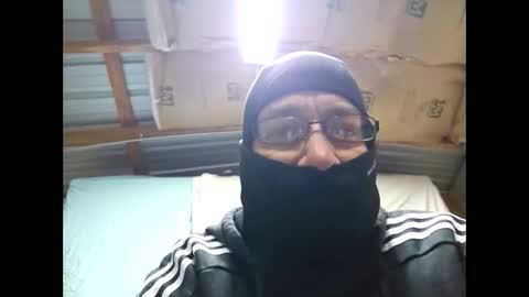 Snapshot of rastadavo86 chatting on December 14, 8:46 pm RastaD online show from December 14, 8:46 pm