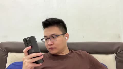 randomnaut online show from January 22, 7:45 pm