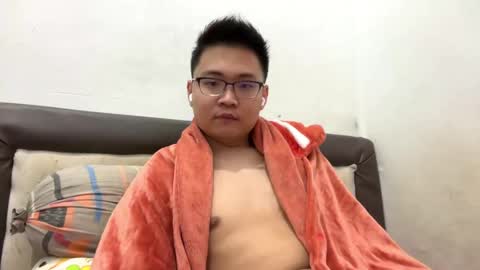 randomnaut online show from March 6, 8:16 pm