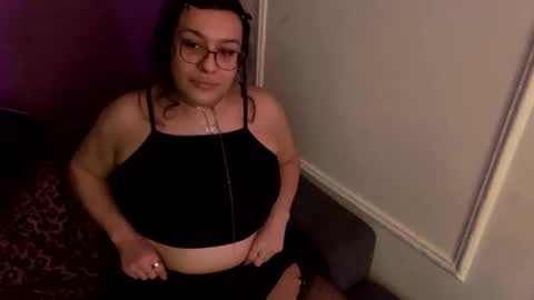 Snapshot of rattlesnakebitch chatting on November 4, 11:59 pm Rattlesnake Bitch 666 online show from November 4, 11:59 pm