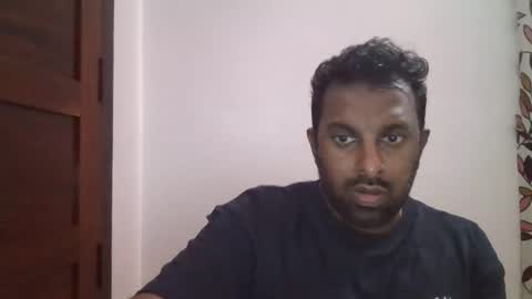 raul2k2 online show from April 18, 7:58 pm