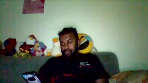 raul2k2 online show from May 16, 9:13 pm