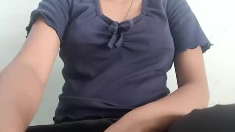 Snapshot of rava_sexy chatting on September 12, 9:09 am rava_sexy online show from September 12, 9:09 am