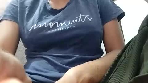 Snapshot of rava_sexy chatting on October 30, 2:35 am rava_sexy online show from October 30, 2:35 am