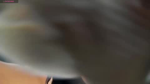 Raven Foxxy online show from April 17, 5:32 am