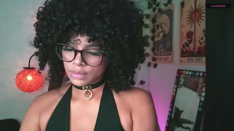 Snapshot of raven_luv chatting on September 14, 9:25 pm raven  online show from September 14, 9:25 pm