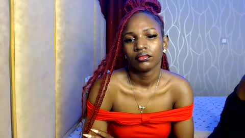 Snapshot of raven_luxe chatting on June 3, 12:35 am Raven online show from June 3, 12:35 am