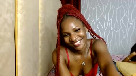 Snapshot of raven_luxe chatting on June 11, 2:53 am Raven online show from June 11, 2:53 am