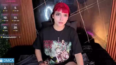 raven_rox_ online show from December 20, 2:29 am