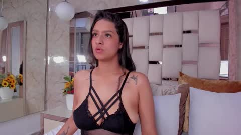 Snapshot of ravenbloodd chatting on February 21, 6:03 am Raven online show from February 21, 6:03 am