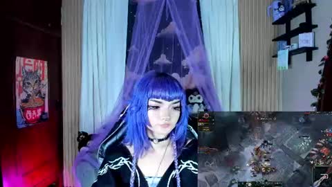 Snapshot of ravencollen chatting on July 17, 12:06 am ravencollen online show from July 17, 12:06 am
