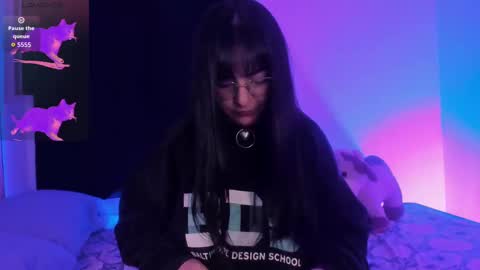 Snapshot of ravendark_666 chatting on November 20, 5:18 am Raven online show from November 20, 5:18 am