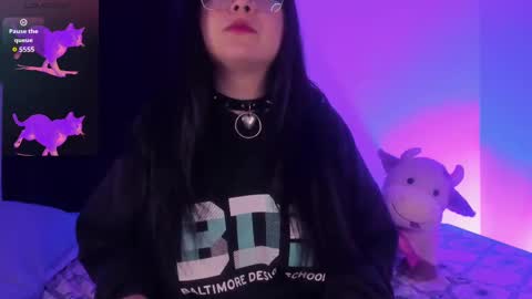 Snapshot of ravendark_666 chatting on November 21, 2:32 am Raven online show from November 21, 2:32 am