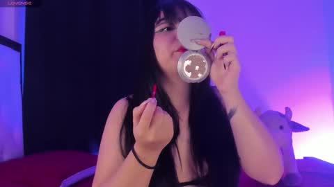 Snapshot of ravendark_666 chatting on December 15, 1:21 am Raven online show from December 15, 1:21 am