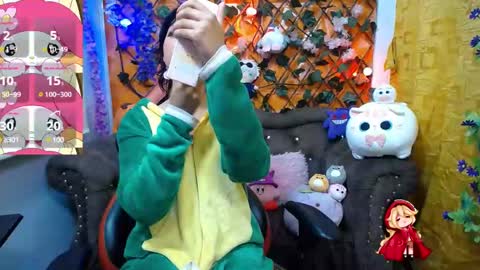 RavenN  online show from February 25, 11:41 am