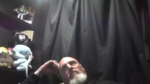 Snapshot of ravens18816981 chatting on October 5, 8:40 pm ravens18816981 online show from October 5, 8:40 pm