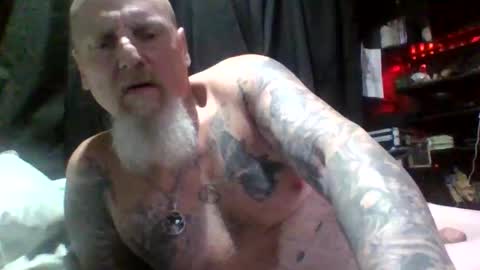 ravens18816981 online show from February 15, 12:25 pm