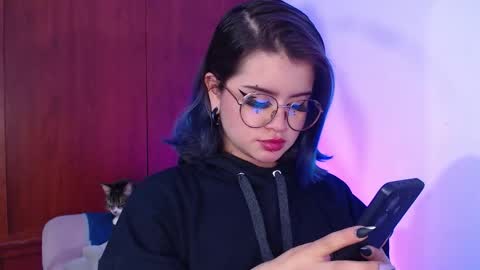 raventh_ online show from March 14, 11:59 am