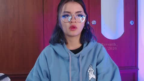 raventh_ online show from April 19, 12:04 pm