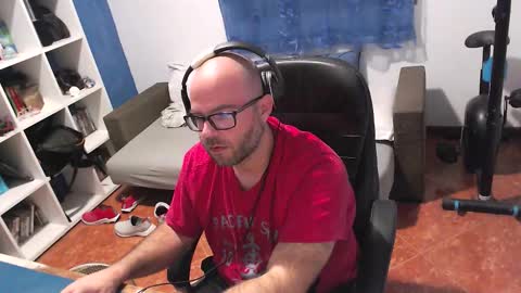 ravingr3d3 online show from October 17, 11:51 pm