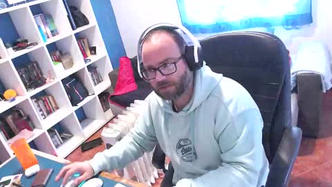 ravingr3d3 online show from December 2, 12:54 pm