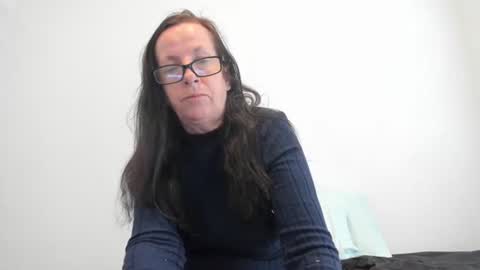 Ravishing Peach Goddess online show from March 3, 2:23 pm