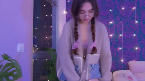 Snapshot of rawdare chatting on November 14, 4:38 pm Lillian online show from November 14, 4:38 pm