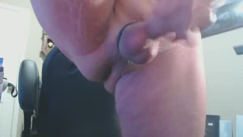 Snapshot of ray23120000 chatting on October 2, 12:06 am ray23120000 online show from October 2, 12:06 am