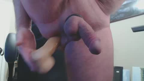 Snapshot of ray23120000 chatting on October 14, 12:00 am ray23120000 online show from October 14, 12:00 am