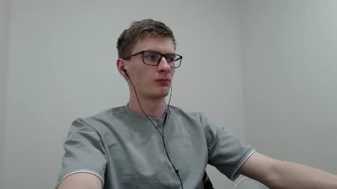 Snapshot of ray_booy chatting on July 16, 6:03 pm Ray Booy online show from July 16, 6:03 pm