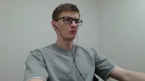 Snapshot of ray_booy chatting on July 22, 7:33 am Ray Booy online show from July 22, 7:33 am