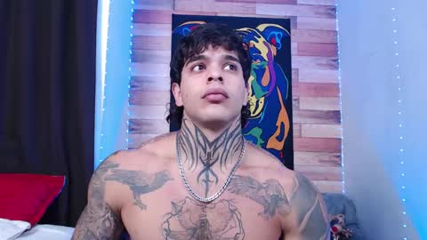 Snapshot of ray_coopers chatting on January 9, 12:57 am Ray Coopers online show from January 9, 12:57 am