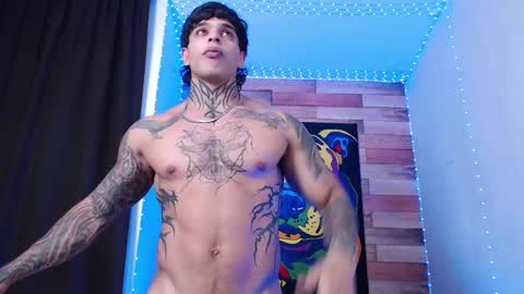 Snapshot of ray_coopers chatting on January 18, 2:25 am Ray Coopers online show from January 18, 2:25 am