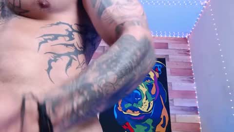 Snapshot of ray_coopers chatting on March 1, 1:53 am Ray Coopers online show from March 1, 1:53 am