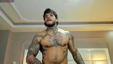 Snapshot of ray_coopers chatting on November 12, 2:01 am Ray Coopers online show from November 12, 2:01 am