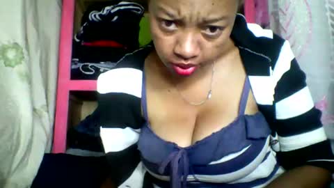 rayana_69 online show from May 18, 1:35 am