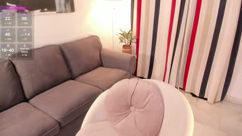 Raychell Black  online show from October 18, 2:07 pm