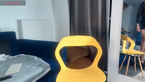 DianaQueenLover online show from December 7, 7:27 am