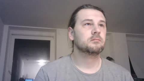 Snapshot of rayhaarlem chatting on February 18, 10:25 pm rayhaarlem online show from February 18, 10:25 pm