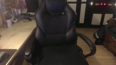 Ray online show from March 3, 9:21 pm