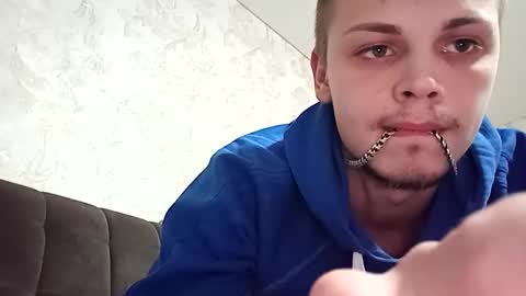 Snapshot of raymartino chatting on March 2, 4:21 pm RayMartino online show from March 2, 4:21 pm