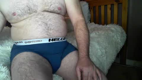 Snapshot of raymondo1964 chatting on January 20, 11:32 pm raymondo1964 online show from January 20, 11:32 pm