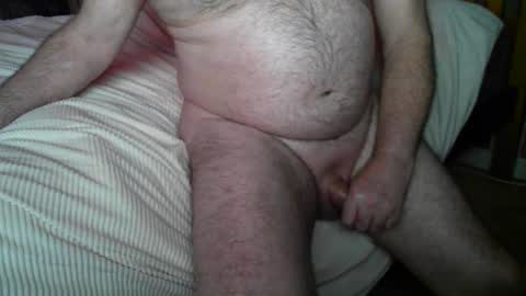 Snapshot of raymondo1964 chatting on February 25, 2:47 am raymondo1964 online show from February 25, 2:47 am