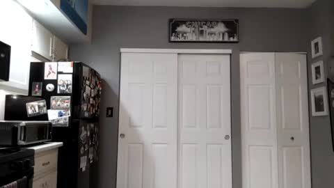 rayneonme1225 online show from October 7, 11:57 pm