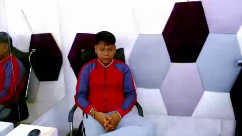 Snapshot of raystewart_ chatting on October 18, 2:36 am raystewart online show from October 18, 2:36 am