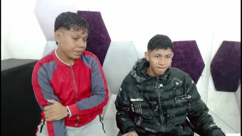 Snapshot of raystewart_ chatting on October 21, 2:12 am raystewart online show from October 21, 2:12 am